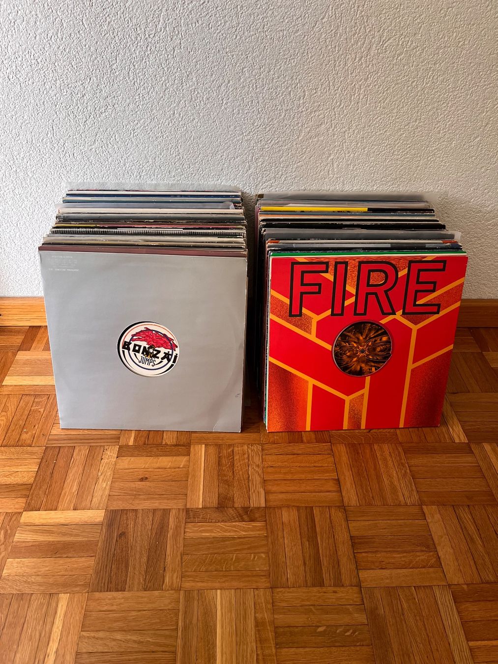 Vinyles: 130+ Techno / Hardtrance Vinyles – Défectueux à Lausanne par ant_68z8