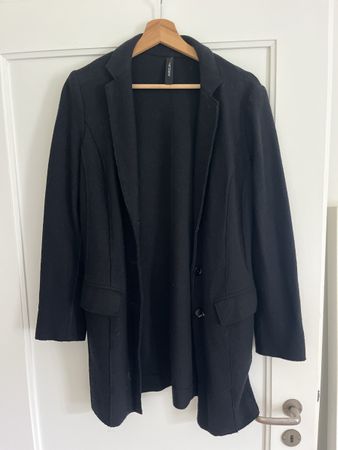 Marc Cain Jacke, schwarz, Grösse 3/ M, guter Zustand