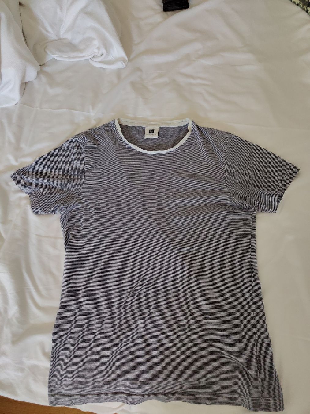 T-shirt: T-Shirt  – Usato da Frutigen venduto da 20silas02