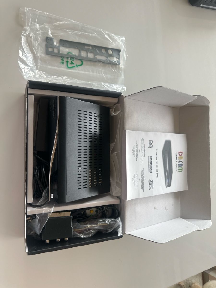 Récepteurs: Dreambox DM 800 HD PVR – D'occasion à Abtwil SG par Dondave80