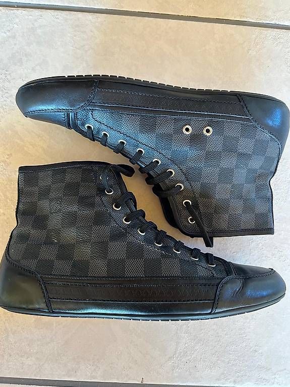 Louis Vuitton Scarpe da uomo: Louis Vuitton Mannerschuhe grosse 43 – Usato da Aeschi SO venduto da Oceana.Indigo