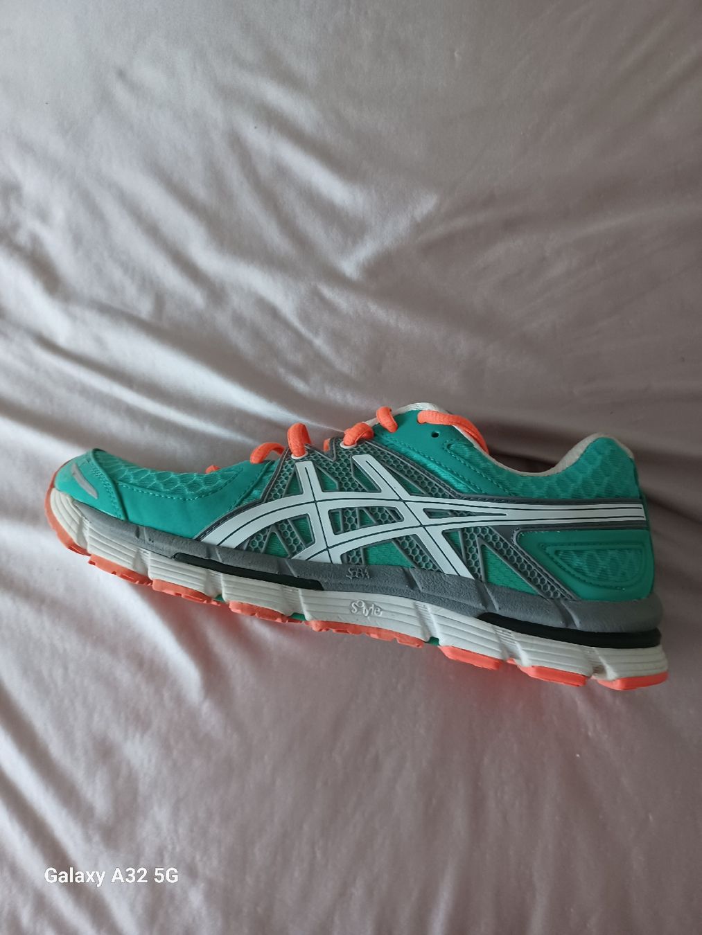 Asics Herrenschuhe: Asis Turnschuhe, Grosse 39.5 – Gebraucht aus Cham von Mewy 1