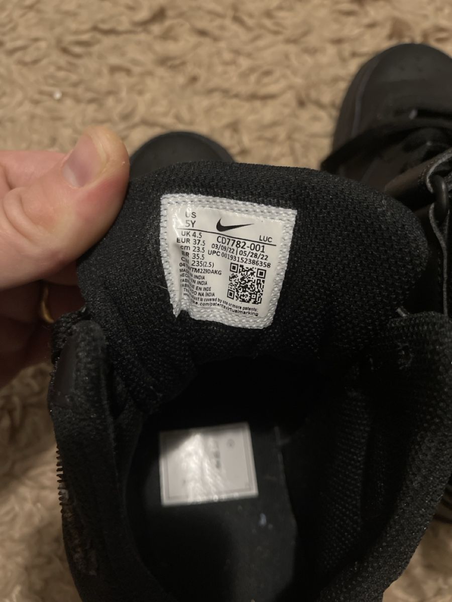 Nike Herrenschuhe: Coole Nike Schuhe, schwarz, Grösse 37.5 – Neu (gemäss Beschreibung) aus Unterkulm von AnoliOccasion 4