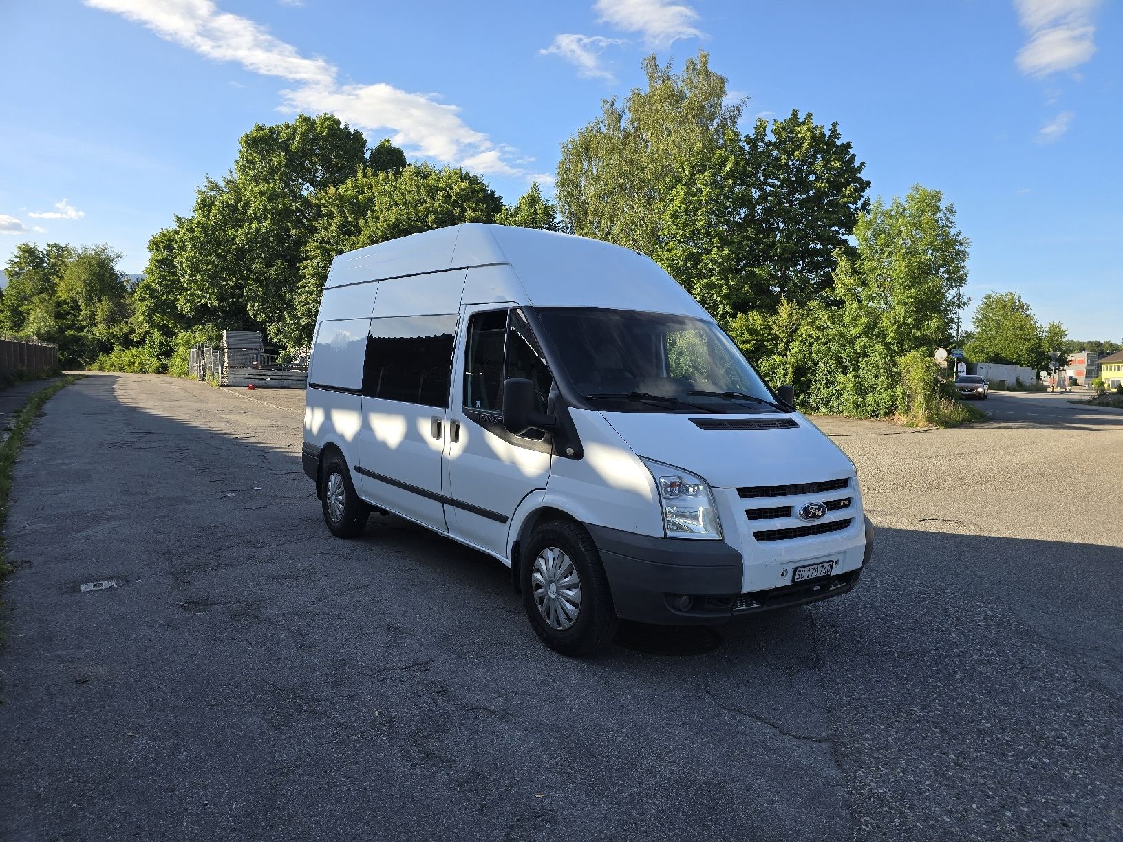 Ford Veicoli da campeggio: Ford Transit 330 TDCI 2.2 Camper – Usato da Biberist venduto da Stanley... 1