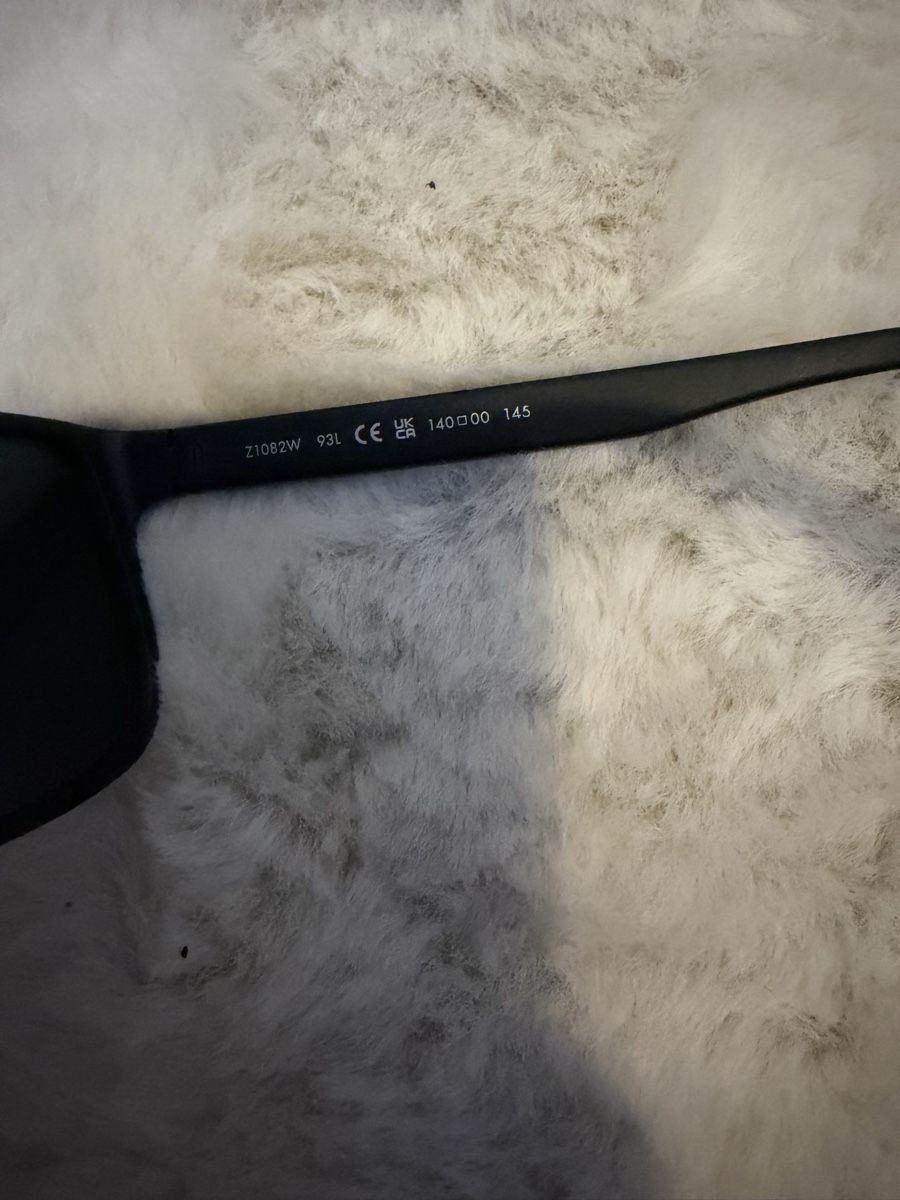 Louis Vuitton Occhiali & Lenti: Louis Vuitton sonnenbrille – Nuovo (secondo la descrizione) da Oberwil BL venduto da pas_99pv 1