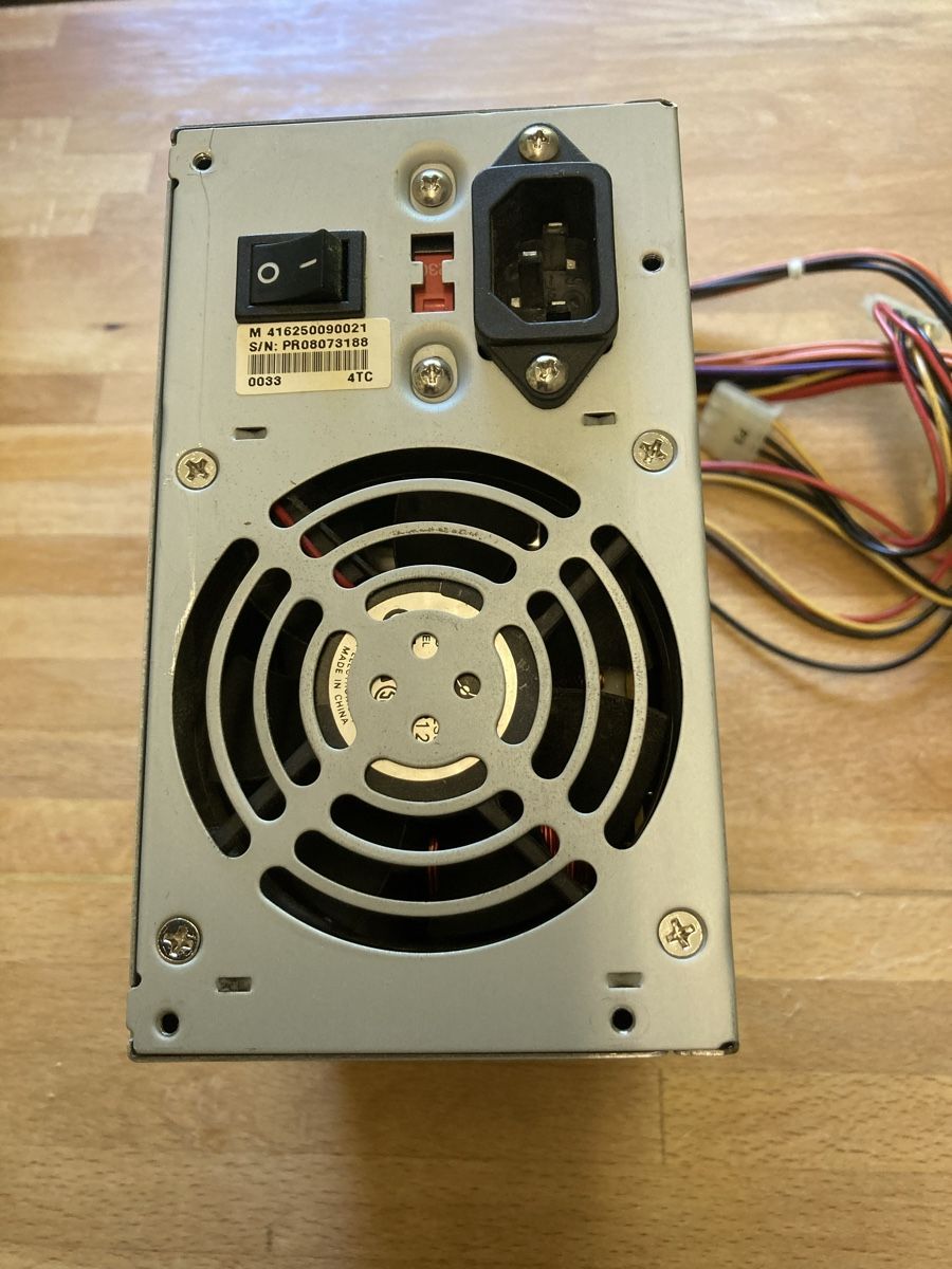 PC: NETZTEIL MITAC MPU-250REF – Usato da Zürich venduto da wilden 1