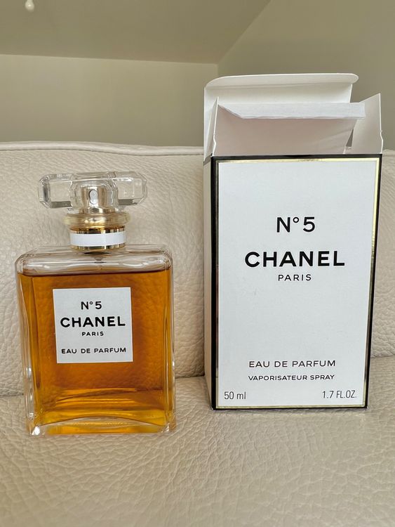 COLLECTION PARFUM ANCIEN flacon dans sa boite d'origine. Très bel état