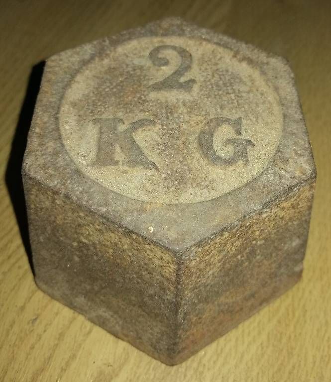 Bilance e pesi: alte Gewichtssteine zu Waage – Usato da Wolfhausen venduto da kurt0110 2