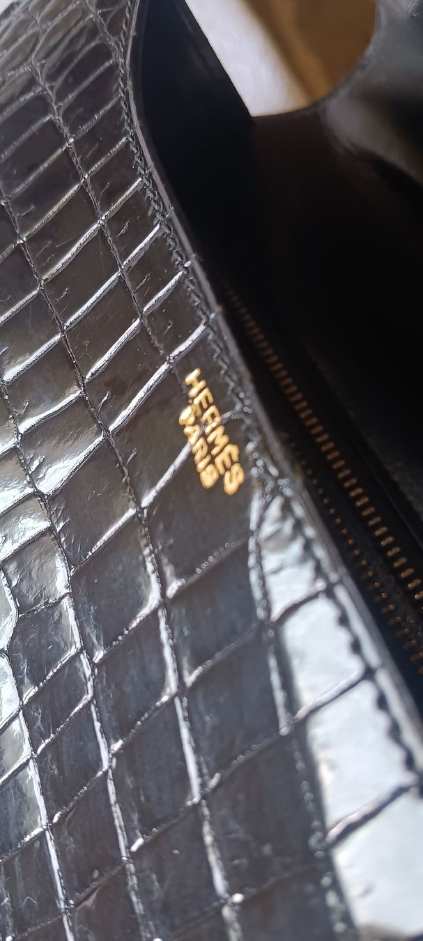 Hermès Taschen für Damen: HERMES Krokotasche, schwarz – Gebraucht aus Maienfeld von Andyr44 6