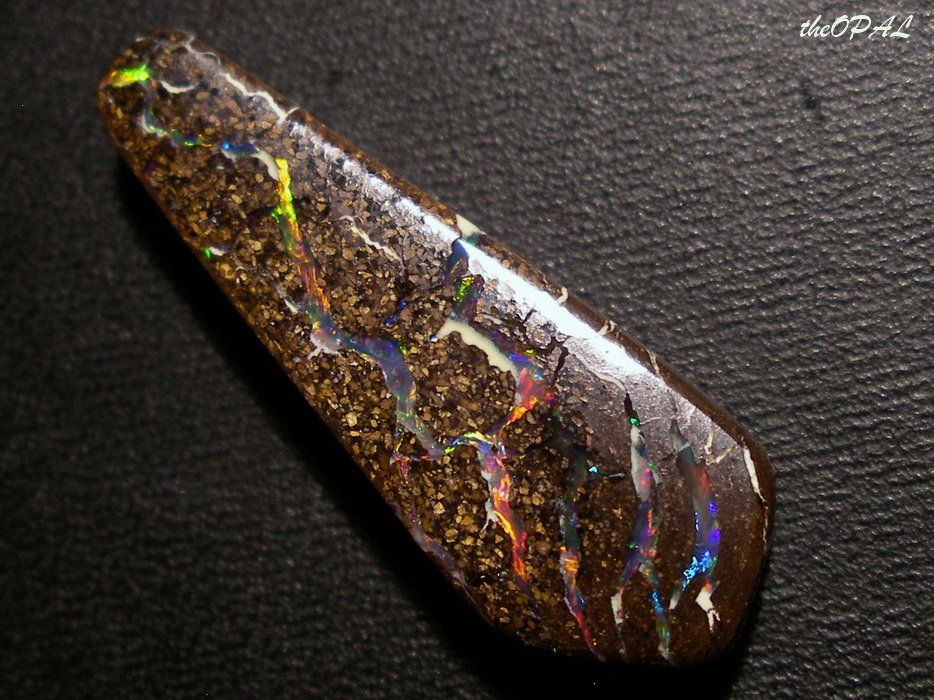Pietre preziose: theOPAL *** FARBENFROHER BOULDER MATRIX OPAL 18,72ct *** – Nuovo e nell'imballaggio originale da Ebnat-Kappel venduto da theOPAL 1