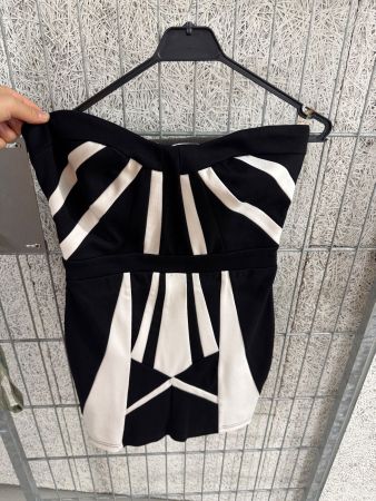 Trägerloses Cocktailkleid von Lipsy London, Grösse 40