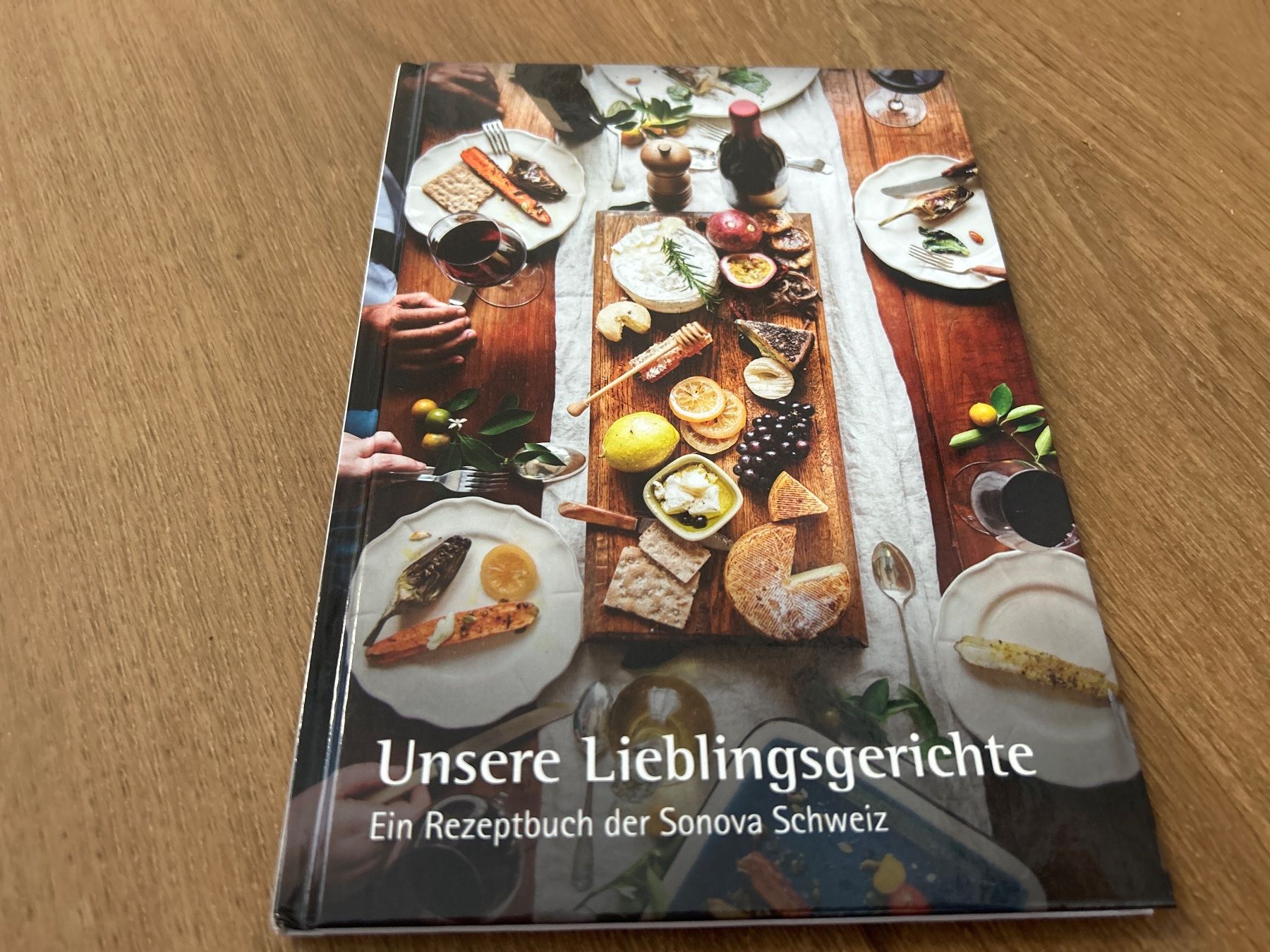 Libri: Unsere Lieblingsgerichte Rezeptbuch – Usato da Regensdorf venduto da Spyke55