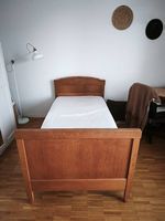 Bett Holz