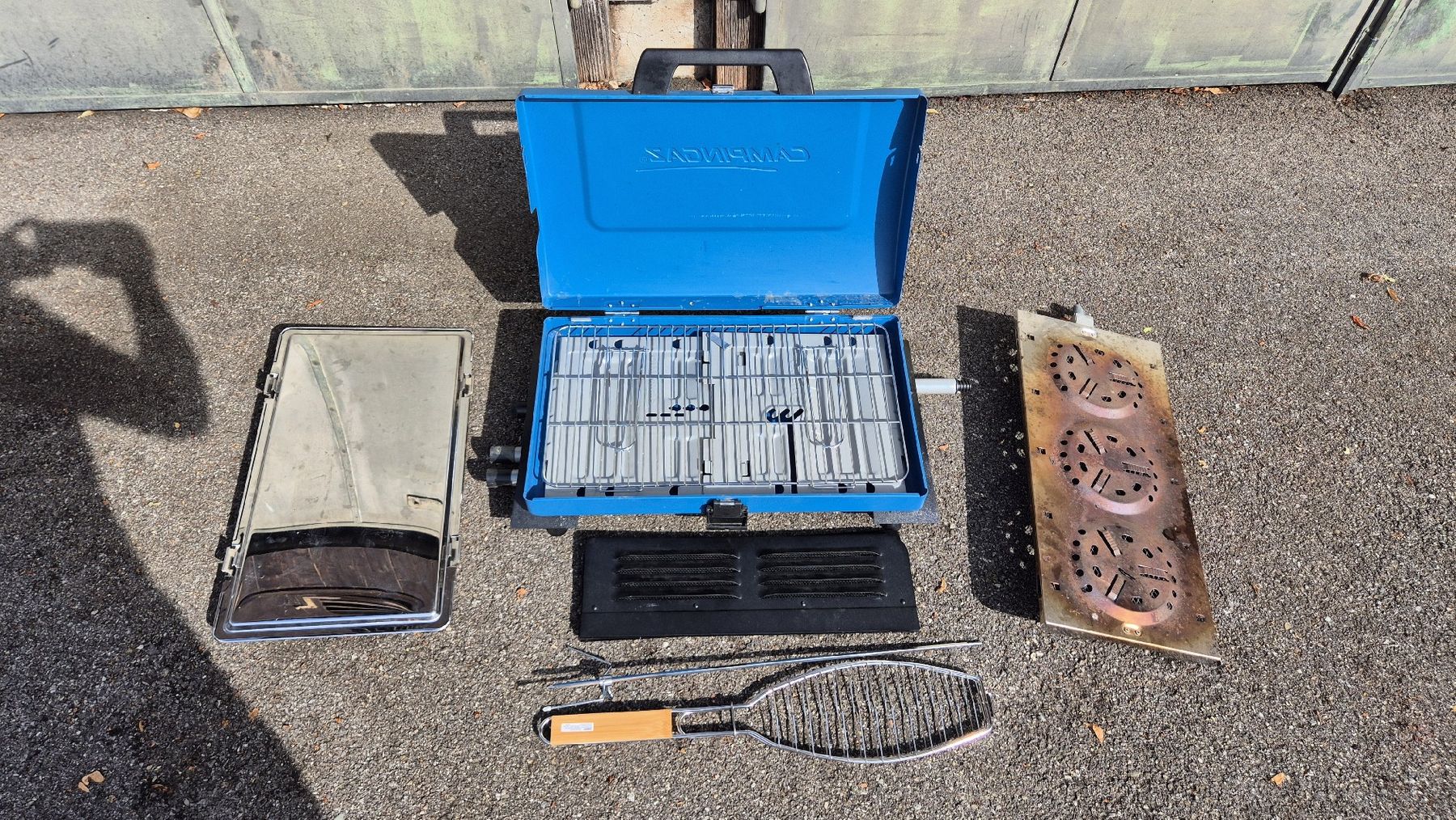 Griglie: Campingaz Koffergasgrill 200 SRG – Usato da Winterthur venduto da eli_8jsf