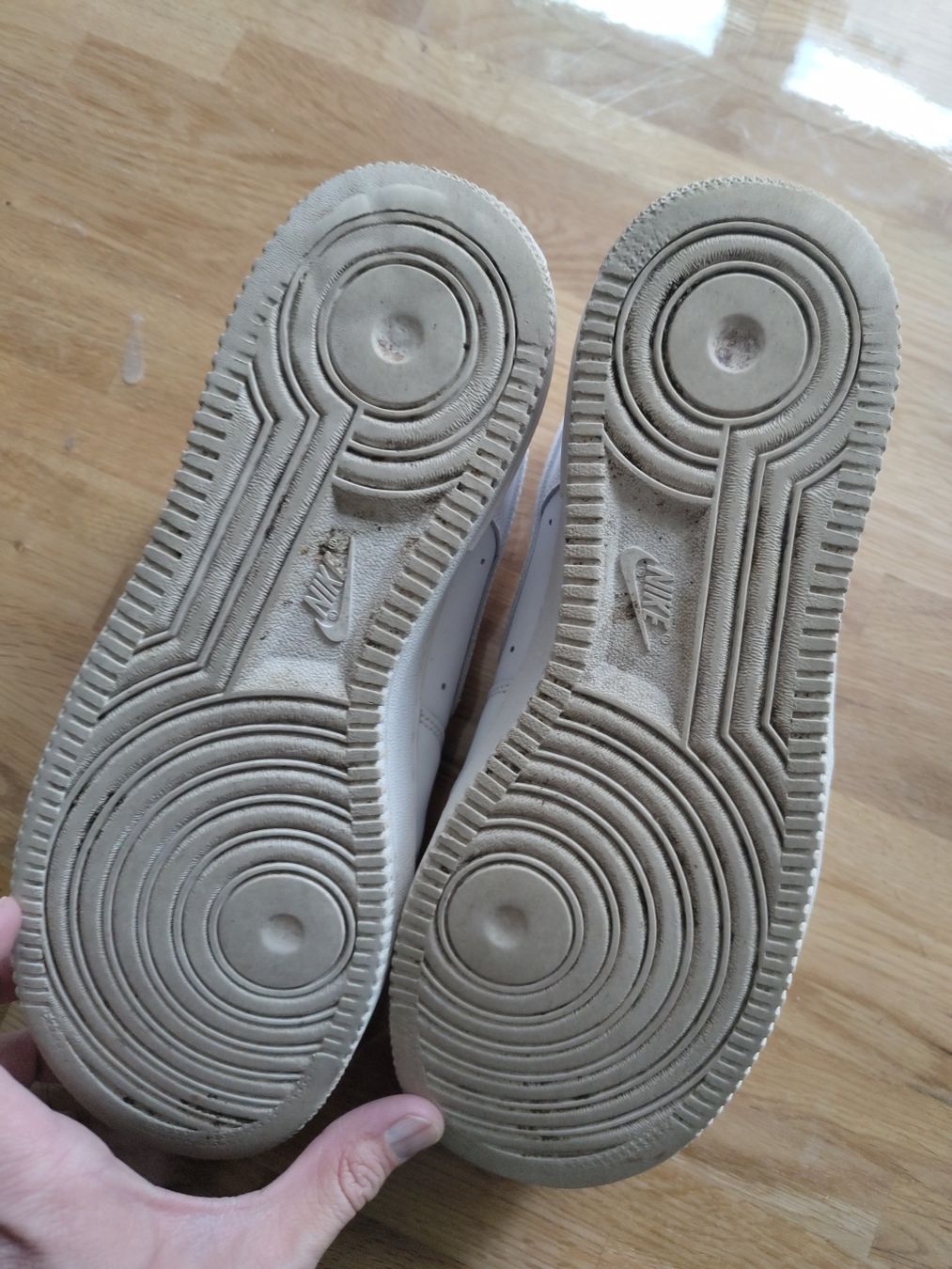 Nike Scarpe da uomo: Nike Air Force 1 Grösse 43.5 – Usato da Zürich venduto da RETRO_FEARLESS 3