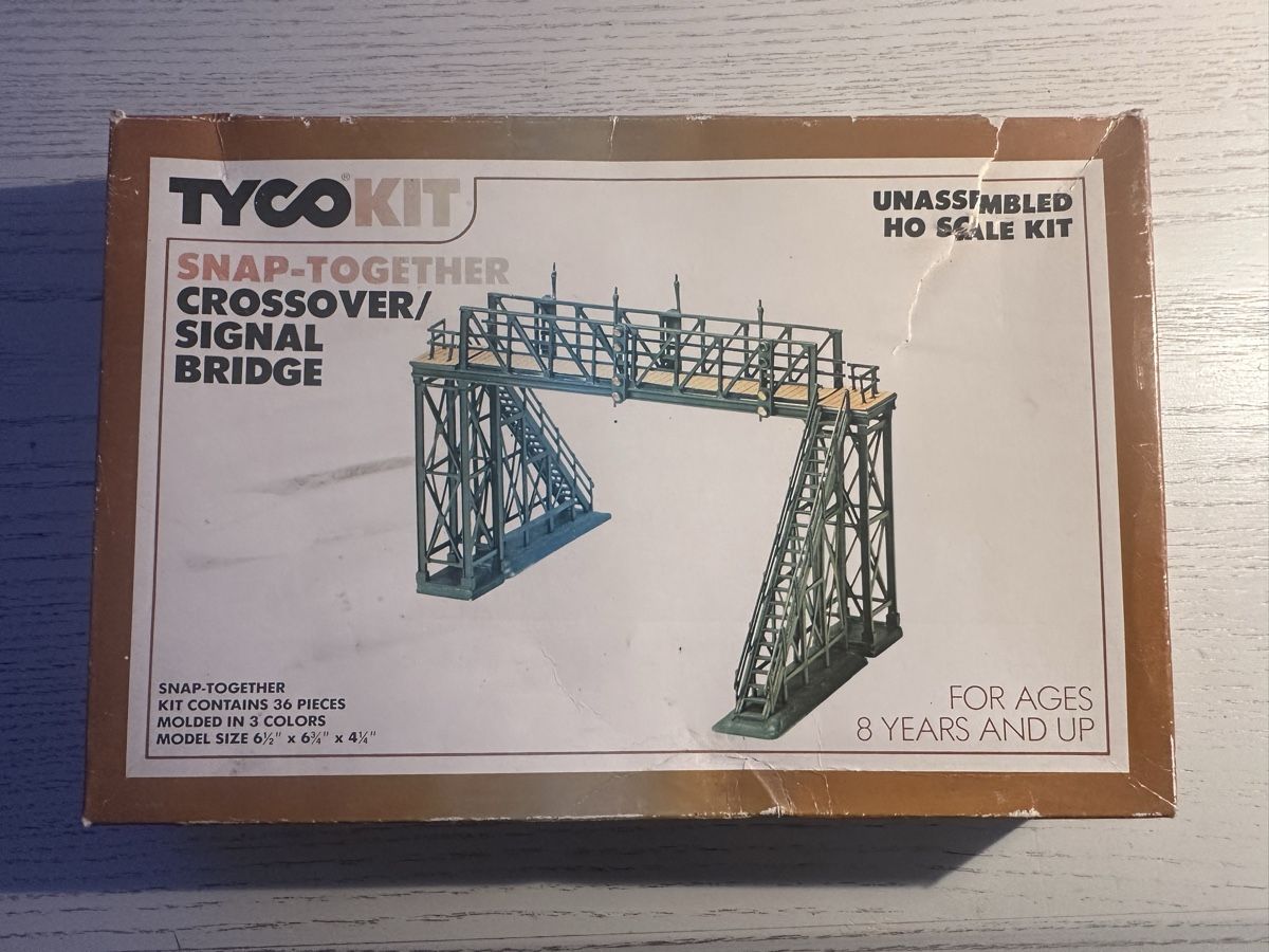 Modellini di ferrovie: TycoKit Crossover Signal Bridge – Nuovo e nell'imballaggio originale da Lupsingen venduto da New-Haven
