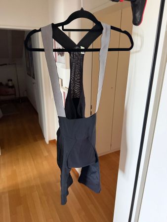 Q36.5 Gregarius Ultra Bib Short Black Size L