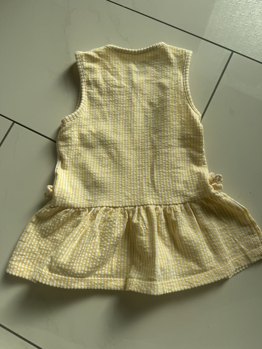 Primark Vestiti & Gonne: Kleid Primark gelb gestreift Gr.98 – Nuovo (secondo la descrizione) da zürich venduto da Mielles 2