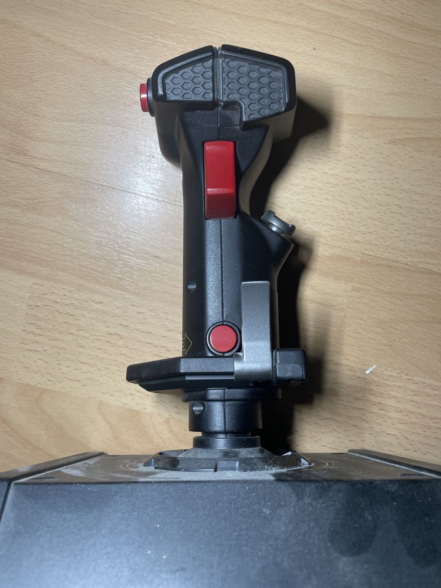 Saitek Controller: Joystick Saitek ProFlight für Flugsimulator – Gebraucht aus Niederuzwil von  5