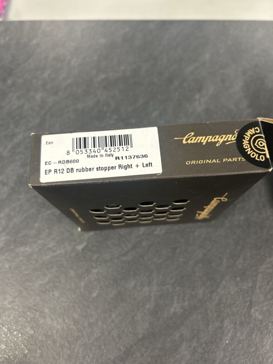 Pièces détachées: Neue Campy Griffgummi – Neuf avec emballage d'origine à Jens par knippcycling