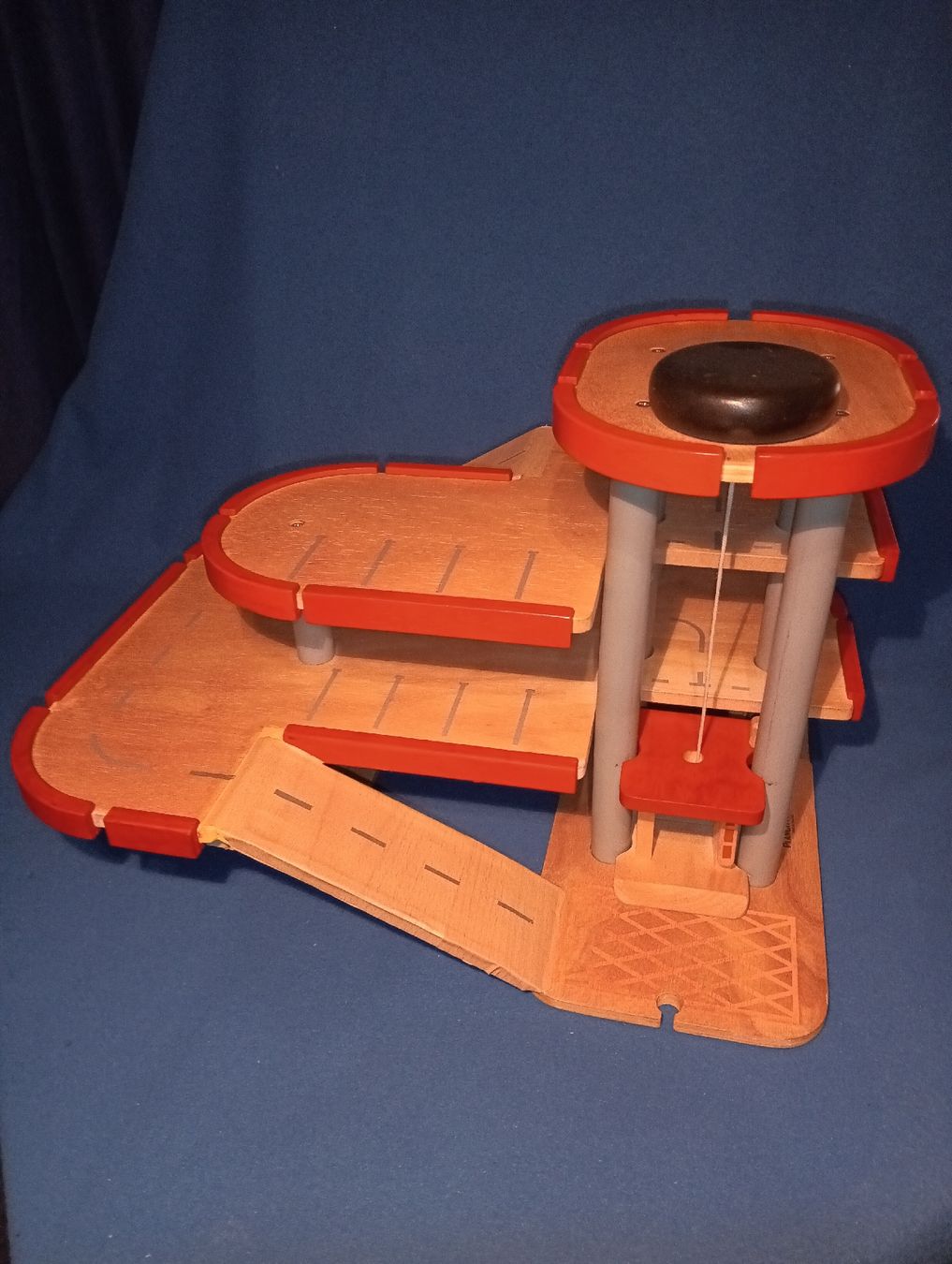 Plantoys Giocattoli: PARKHAUS von PlanCity – Usato da Basel venduto da Mippo131 2