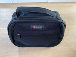 Neues Delsey Nécessaire / Beautycase aus schwarzem Stoff