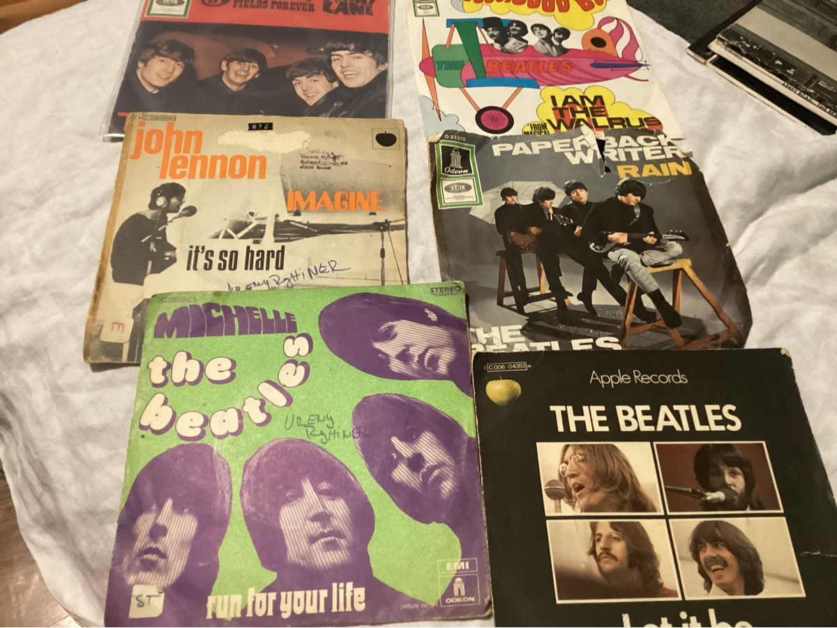 Dischi in vinile: 4 BEATLES VINYL LP + 6 SINGLE – Usato da Münchenstein venduto da NoSu98 4