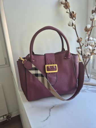 Burberry Buckle Tote Bag Burgundy