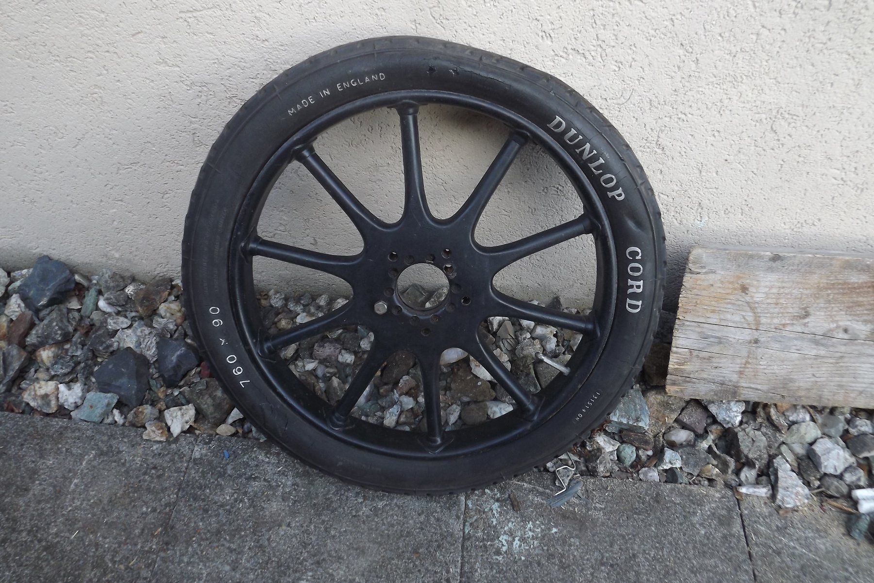 Pneumatici & Ruote complete: Garagen Deko,Oldtimer – Usato da Hittnau venduto da Szekler