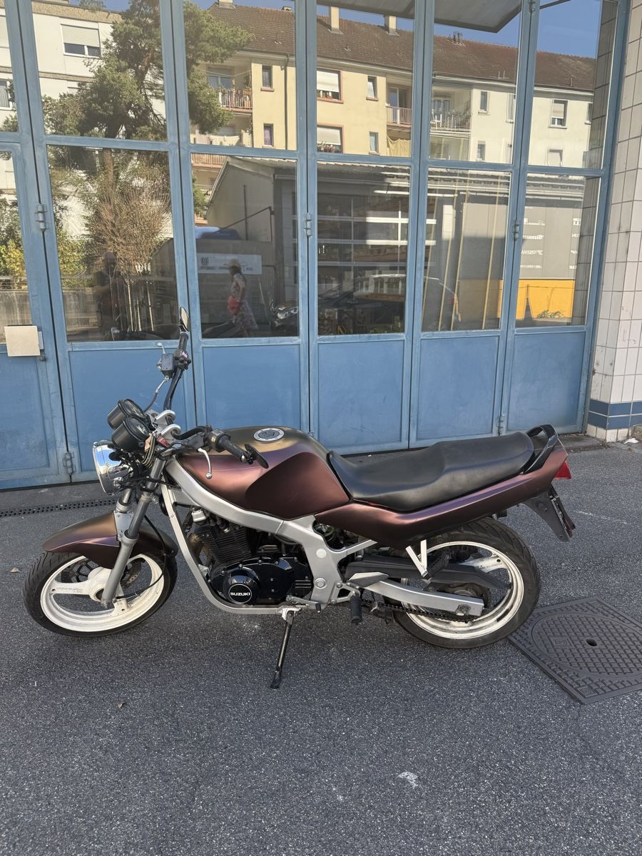 Strada: Suzuki GS500 E – Usato da Basel venduto da BaSeL1893CiTy
