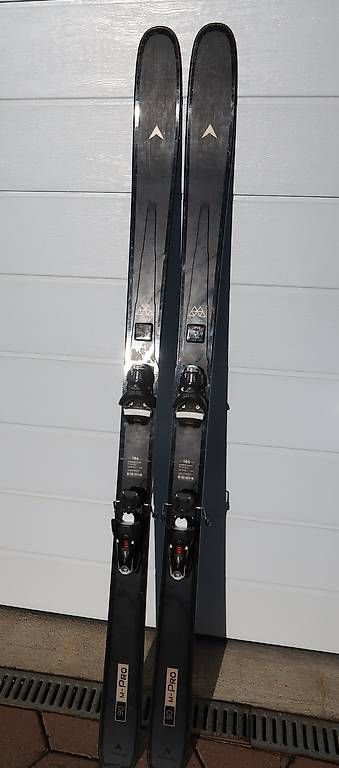 Skis: Ski Dynastar Freeride 90 M- Pro – Gebraucht aus La Chaux-de-Fonds von Criste