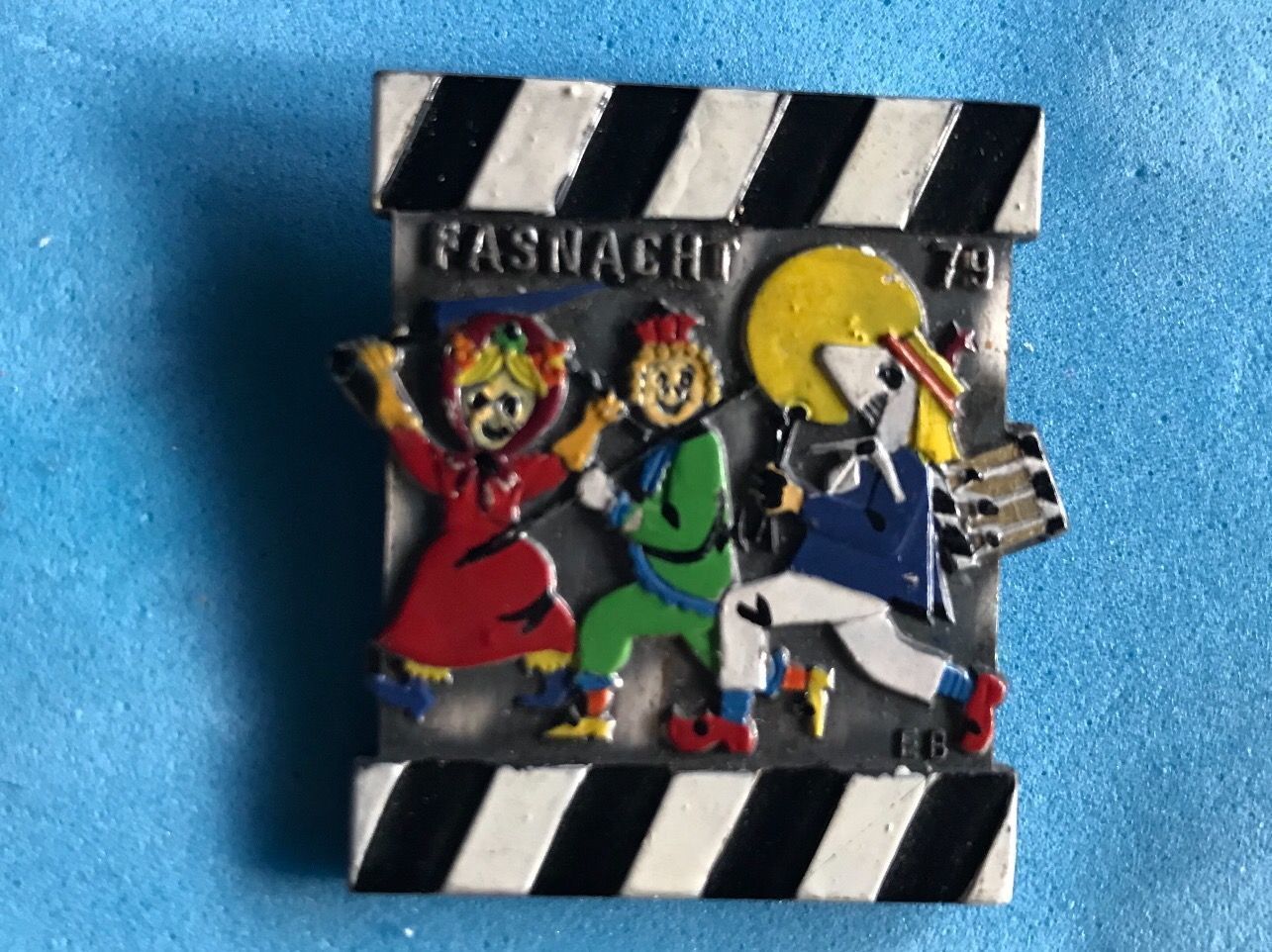 Placchette & Badge: Basel 1979 Handbemalt – Usato da Itingen venduto da Bebbi6569