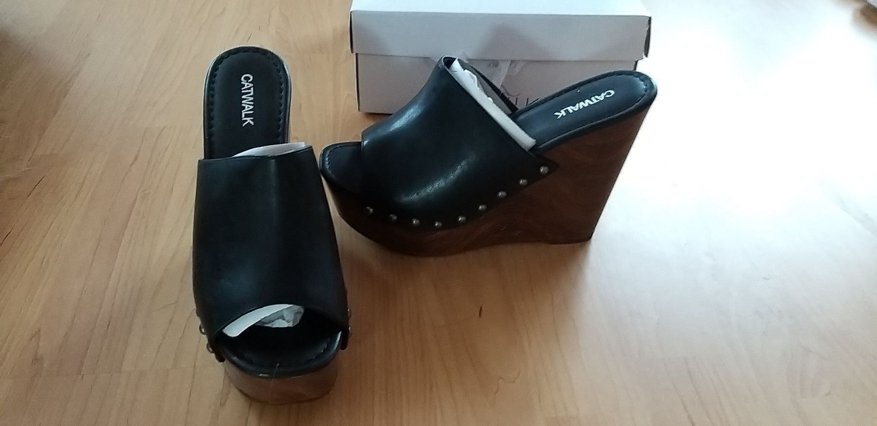 Chaussures femmes: Mules Plateau Schuhe Gr. 39 – Neuf avec emballage d'origine à Gommiswald par Cyndi5 1