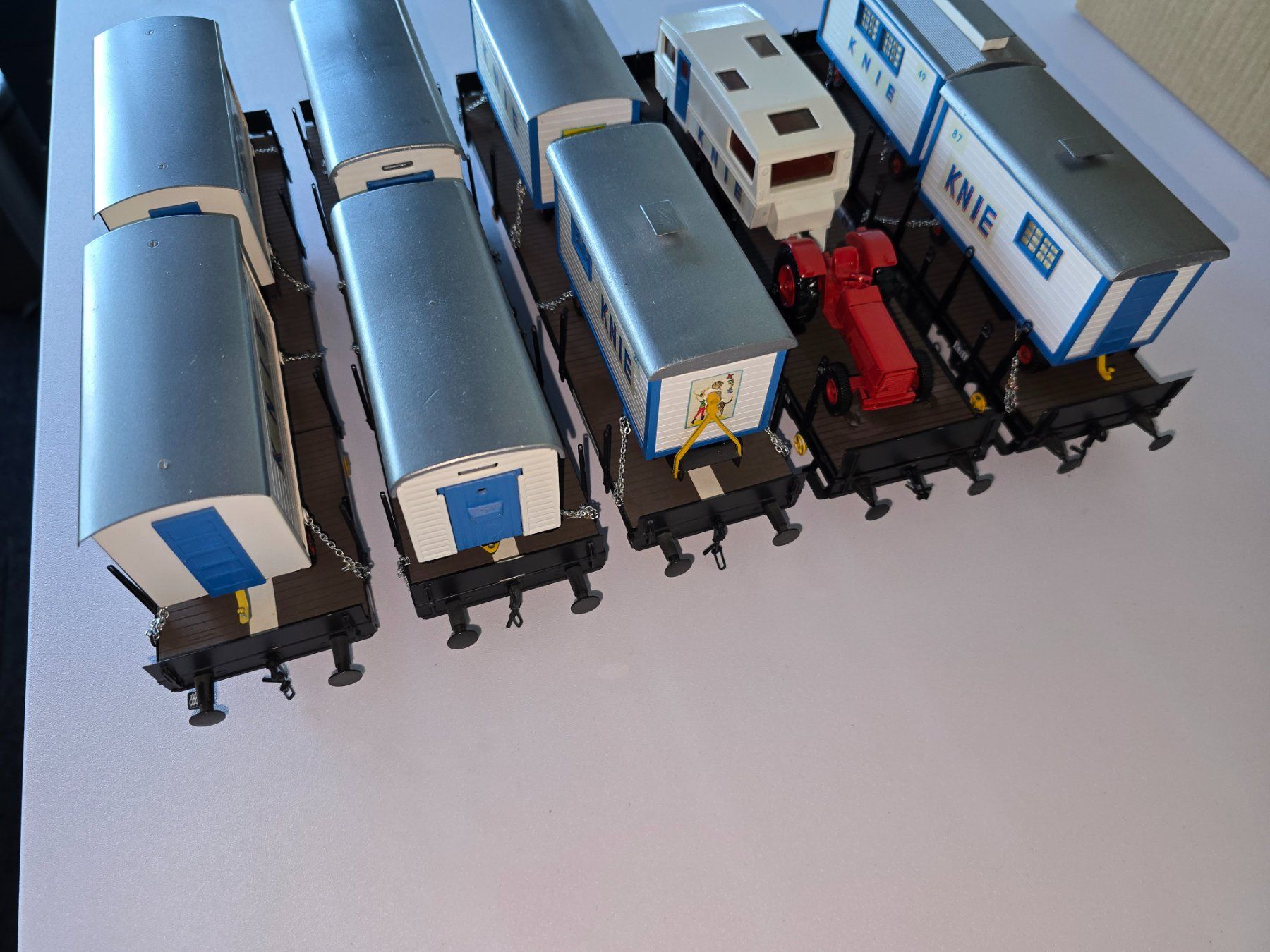 Modelleisenbahnen: Circus Knie, Hermann, Webtrain, Hag, Buco,  2 Leiter  = – Gebraucht aus Kloten von Nicola2 8