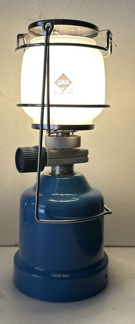 Campingaz Lampade: Camping Gas-Lampe – Usato da Hergiswil NW venduto da hpb_9bvx