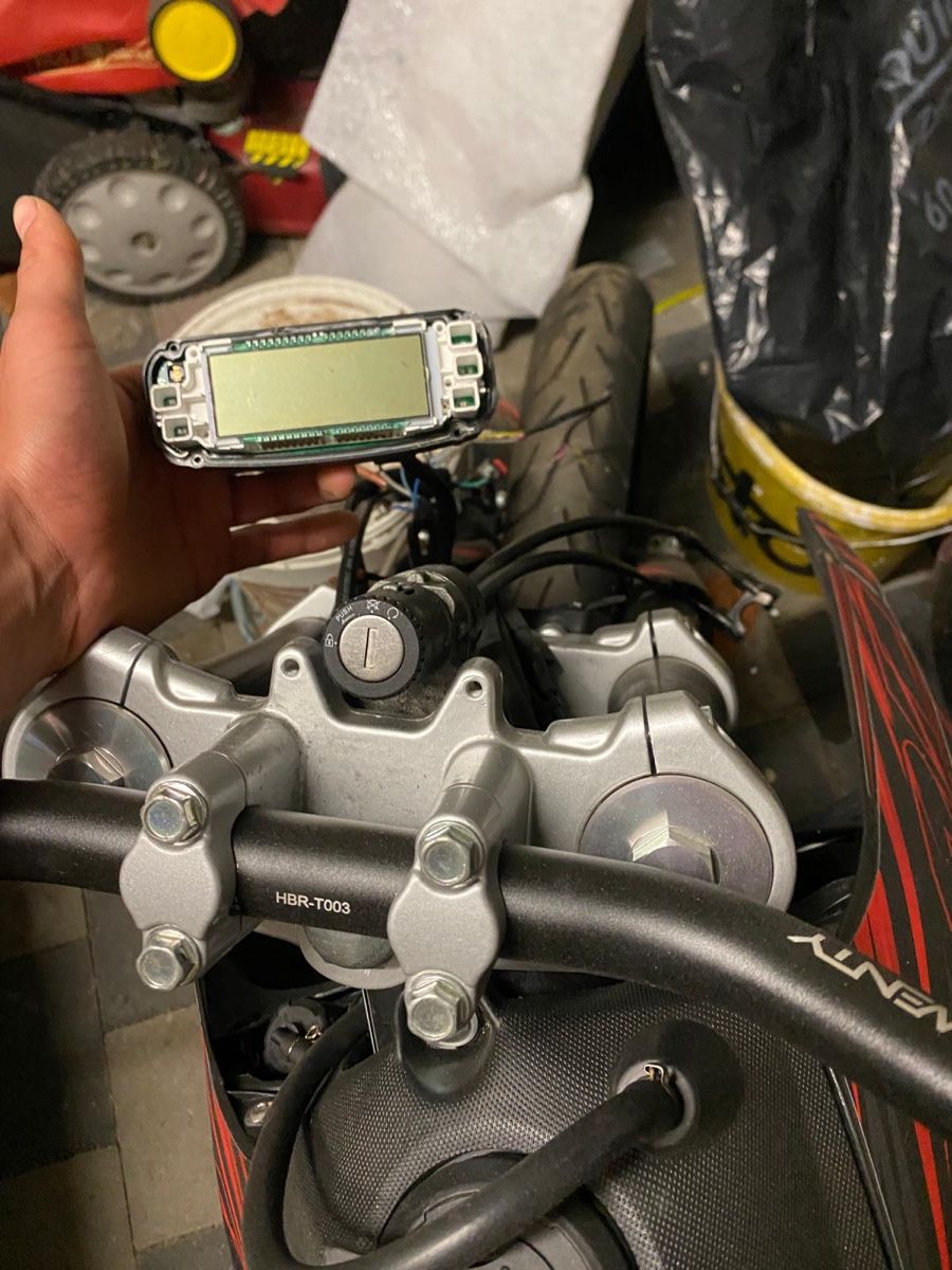Aprilia Strada: Aprillia Sx 125 – Difettoso da Steg VS venduto da sandi19 4