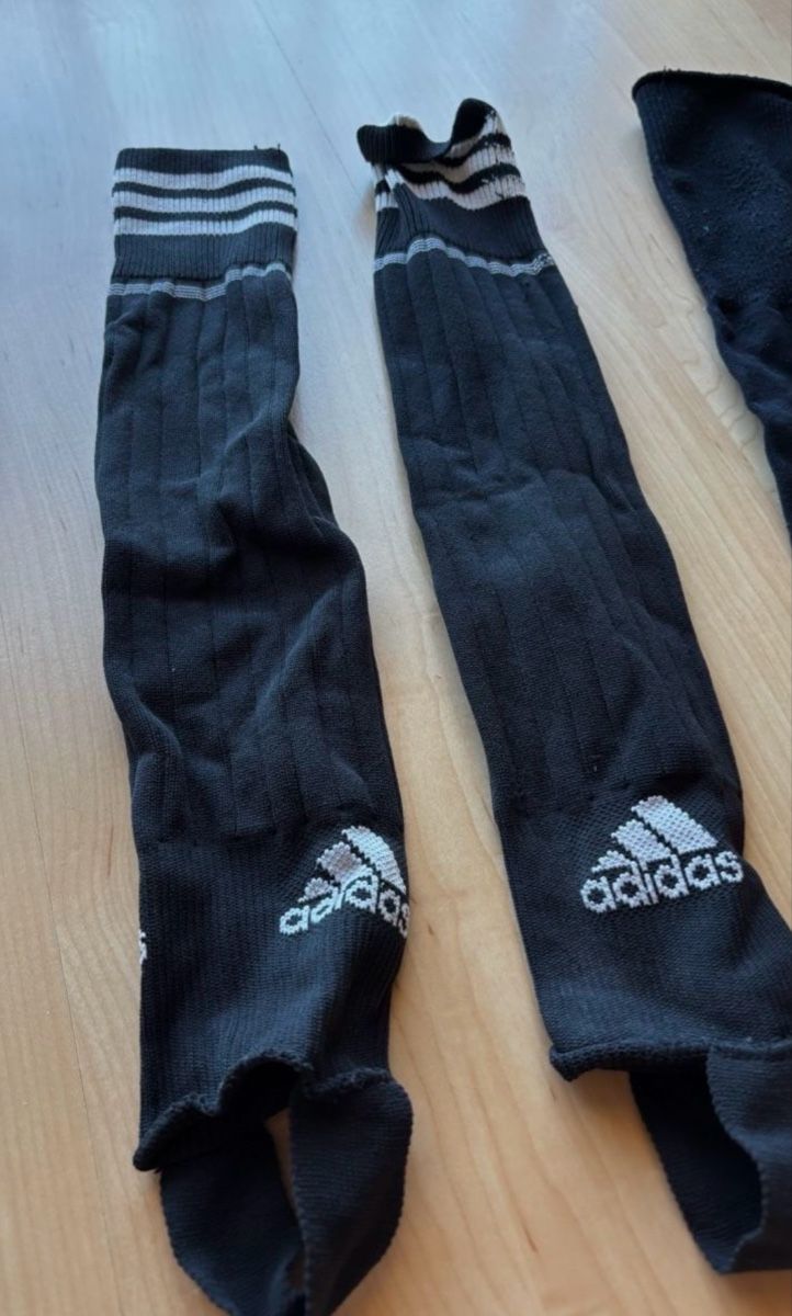 Calze: Lot de Chaussettes de foot  – Nuovo (secondo la descrizione) da Denens venduto da RomainSecondeMain 3