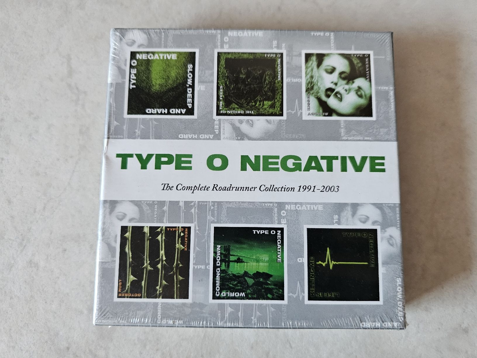 CDs: Type O Negative - The Complete Collection 1991 - 2003 / OVP – Neu und originalverpackt aus Schneisingen von backstore24