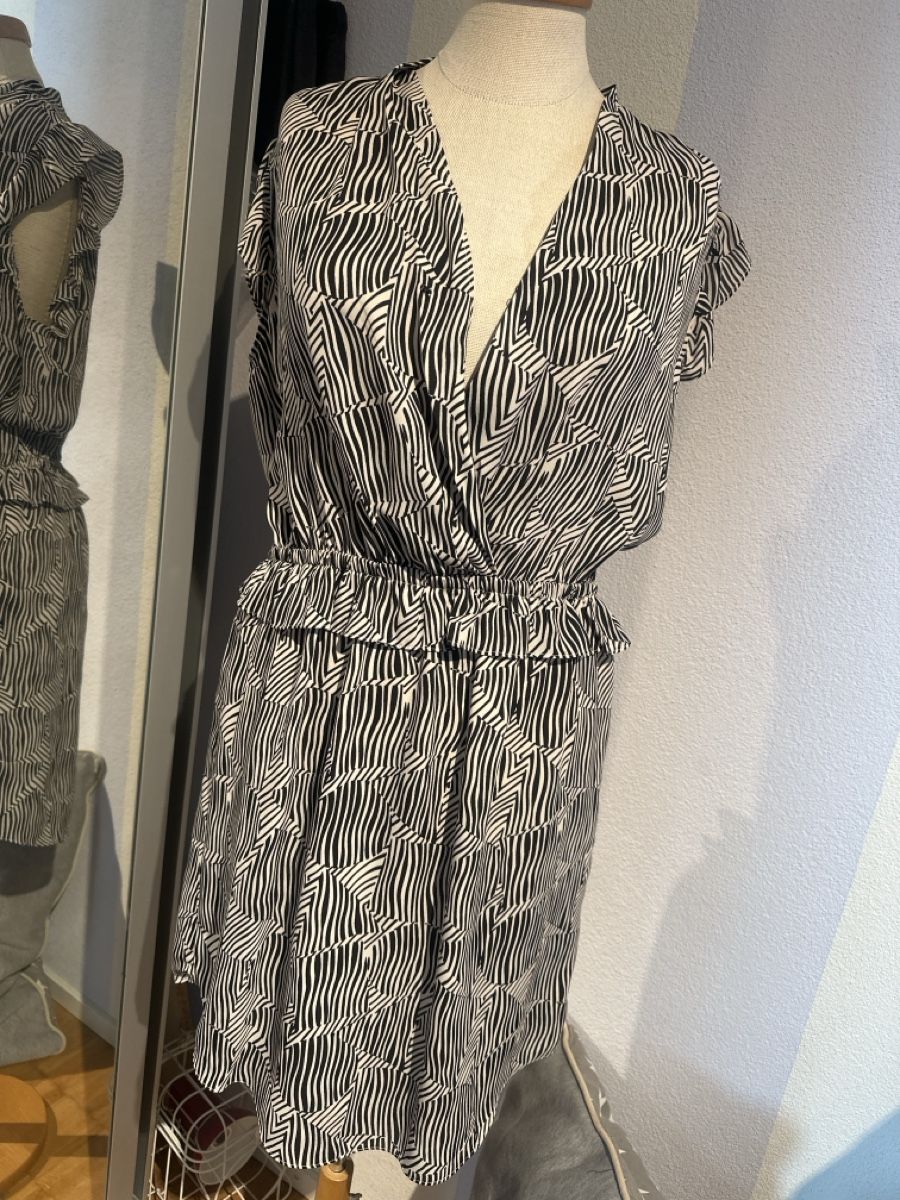 Maison Scotch Vestiti: Scotch & Soda Gr. 34 Kleid  – Usato da Bassersdorf venduto da Ayumiyamaguchi