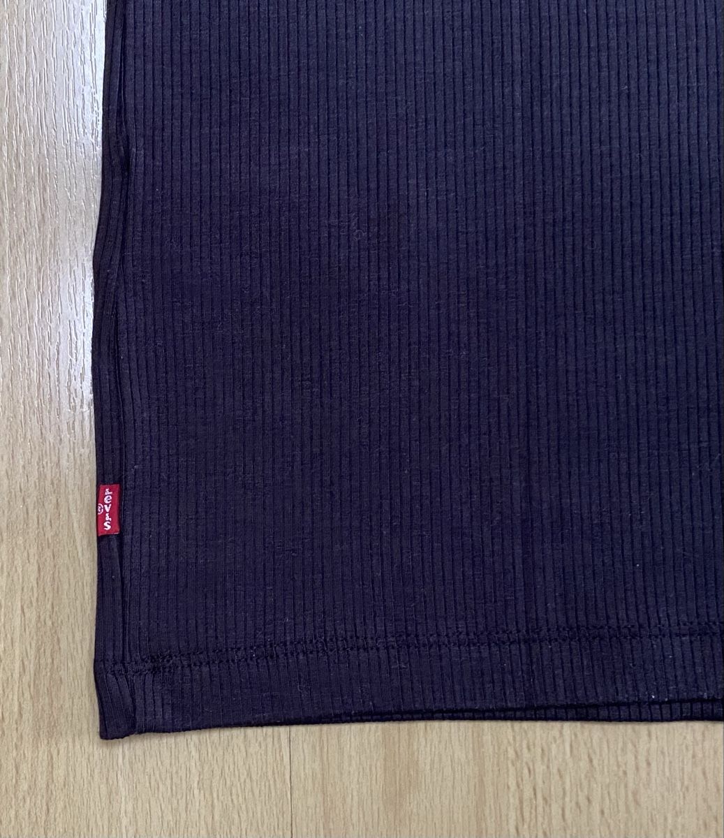Levi's Top: Levi's Top, Ripp, Gr. L, Schwarz, Neu – Nuovo e nell'imballaggio originale da Buochs venduto da H16 5