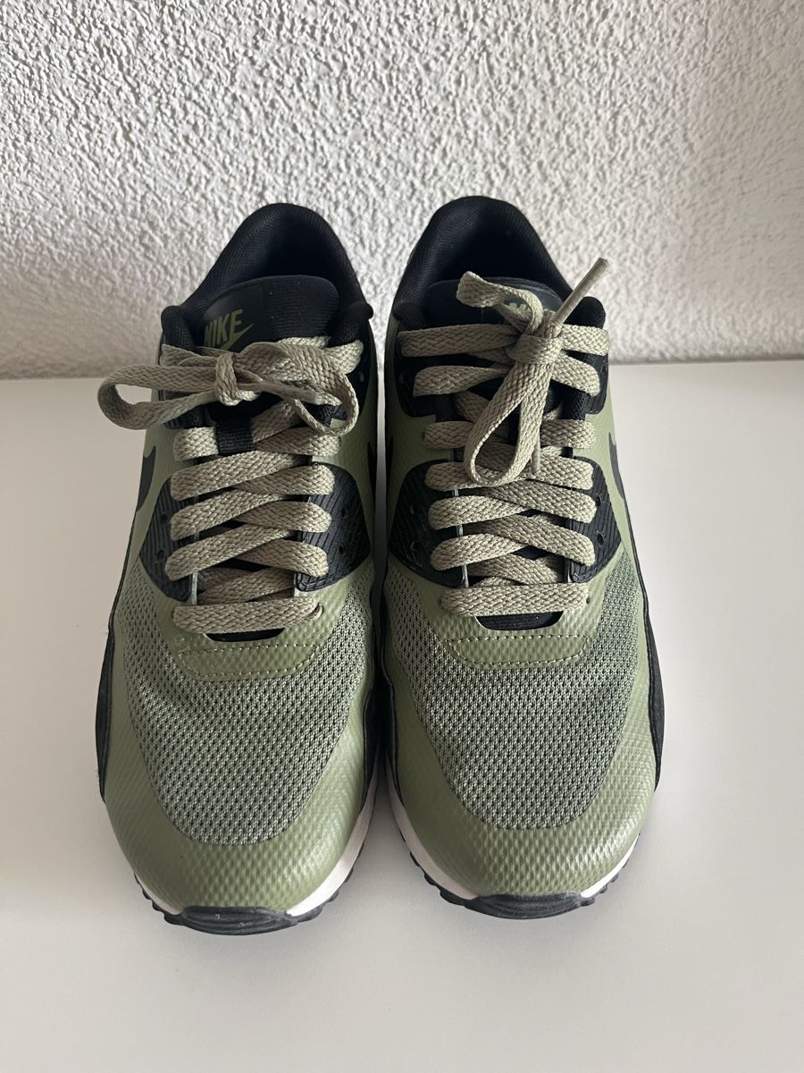 Nike Damenschuhe: Nike Air Max 90 Sneaker Grösse 36 – Gebraucht aus Frauenfeld von heyLani 1