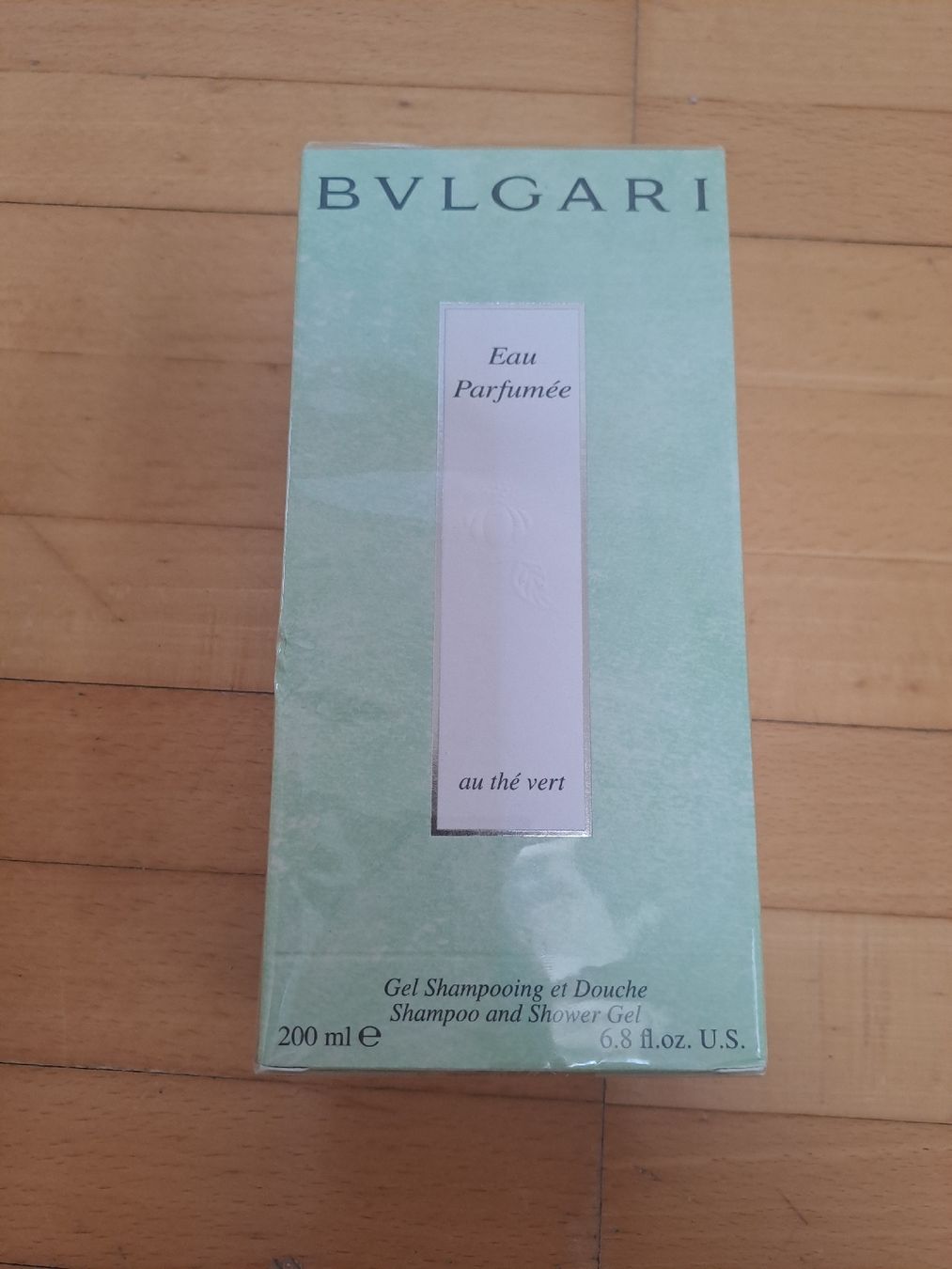 Bulgari Prodotti per capelli: Bulgari Eau Parfumée Shampoo et Douche 200 ml  – Nuovo e nell'imballaggio originale da Scherz venduto da taa_sf6g