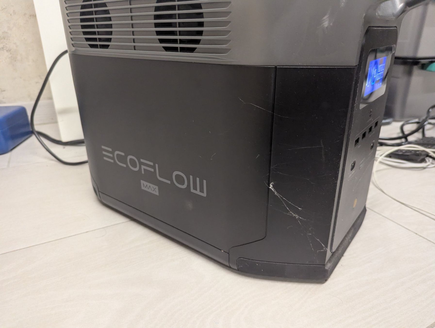 Ecoflow Batterie: Ecoflow Delta Max 2000, 2kWh Batterie – Usato da Wiler b. Utzenstorf venduto da erneuerbar_gmbh