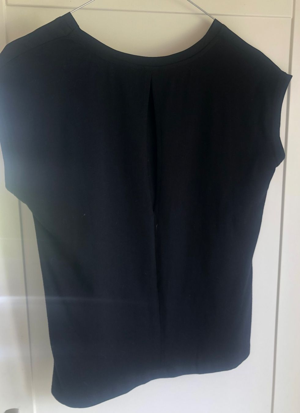 Mango T-shirt: Schwarzes T-Shirt – Usato da Gamprin venduto da Minabal 3