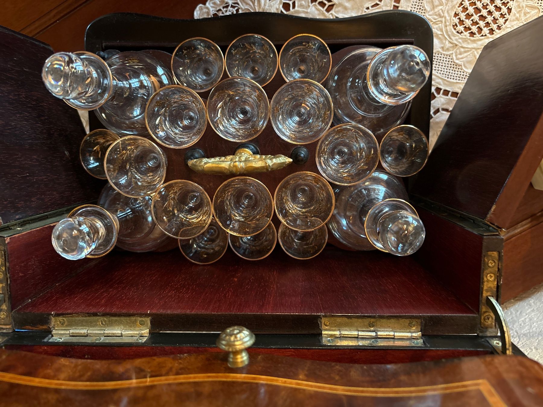 Caraffe: Antike Reisebar Napoleon lll – Usato da Thun venduto da Studi1974 3