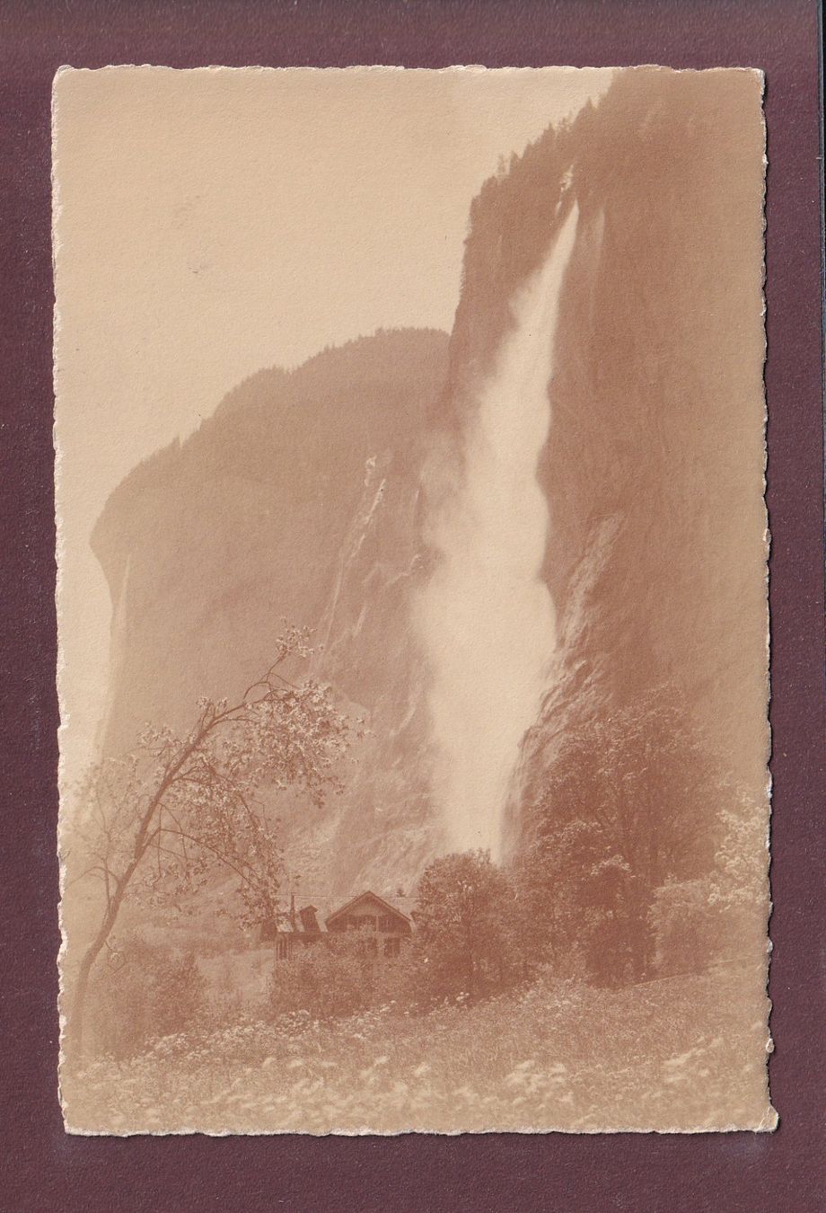 Cartoline postali: LAUTERBRUNNEN - Staubbach - 1934 E. Gyger – Usato da Pully venduto da nicecards