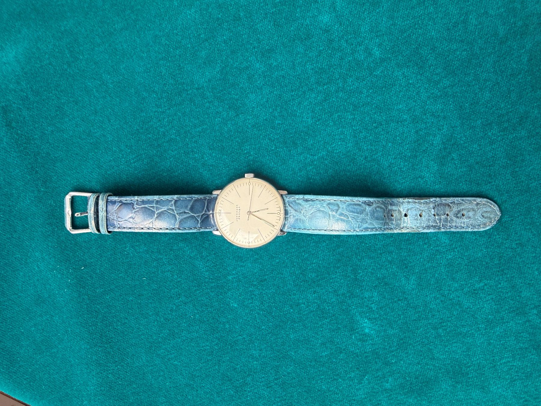 Junghans Uhren: Junghans Armbanduhr Max Bill design, Handaufzug – Gebraucht aus Buchs SG von Laurenzia2 1