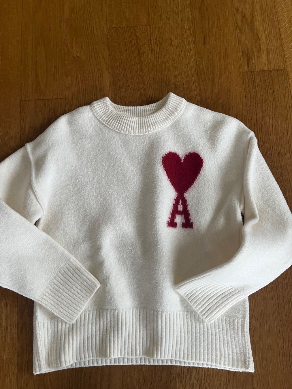Pullover & Sweatshirts: Original Ami Paris Pullover Gr. XS – Gebraucht aus Kehrsatz von