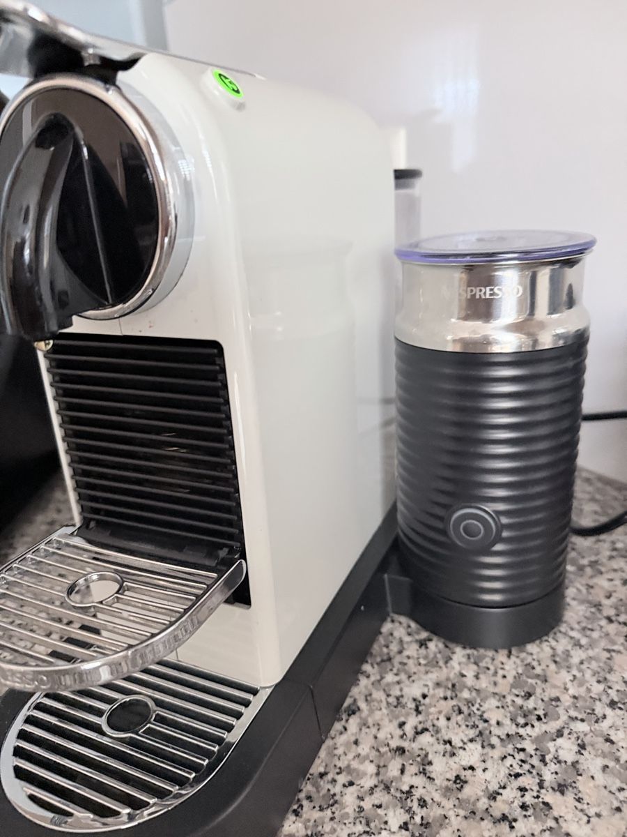Nespresso Macchine per caffè & Macchine per espresso:  Nespresso CitiZ&Milk Kaffeemaschine – Nuovo (secondo la descrizione) da Holziken venduto da dem_9mdy 1