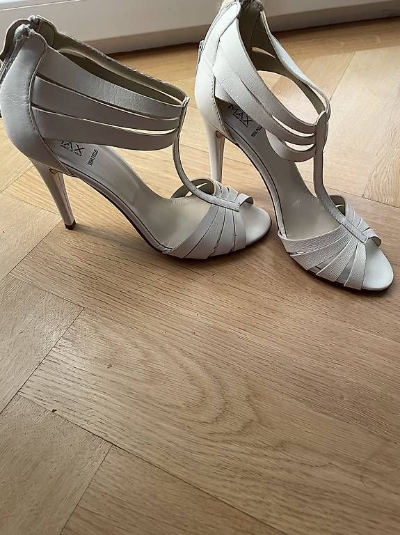 Scarpe da donna: Sandalettes 38, 100% cuir blanc, neuves – Usato da Genève venduto da eva_l6xd